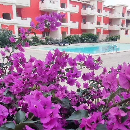 Sal Service Red Moradias Residence With Pool 산타 마리아 외부 사진